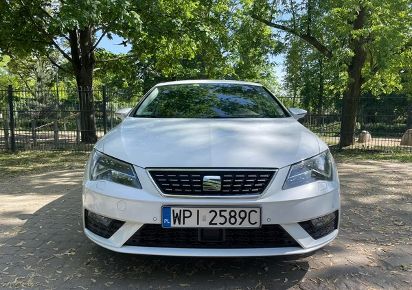 Seat Leon cena 51900 przebieg: 196000, rok produkcji 2017 z Warszawa małe 154
